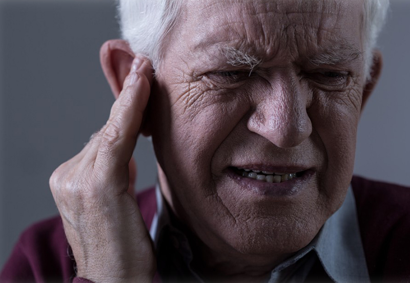 Причины шума в ушах в пожилом возрасте