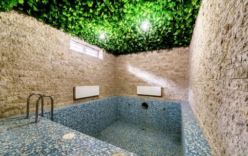 «Картино вилладж клаб»